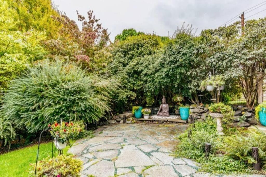 Appartement Seasons At Leschi Hillsides